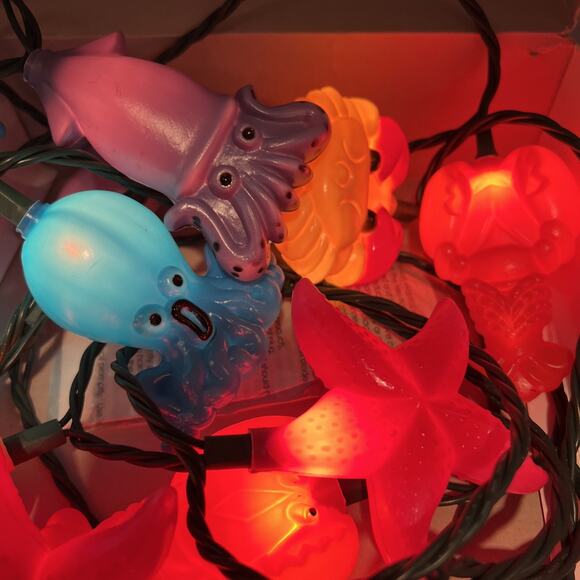 Vtg 10 String Lights Patio Camper RV Beach Ocean Nautical Octopus Crab Squid - Picture 2 of 7